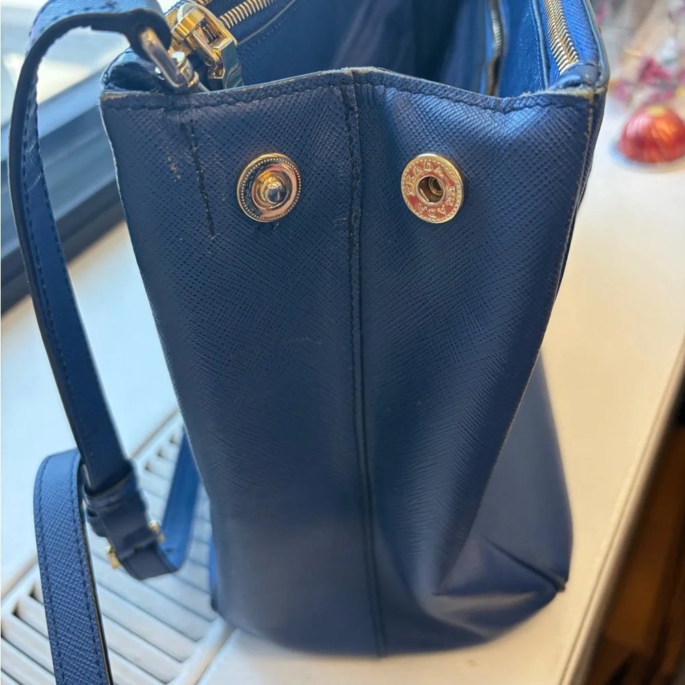 Authentic Prada Galleria Saffiano Lux Tote Bag – Blue/Navy - Picture 15 of 16